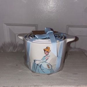 COPY - COPY - Rae Dunn Cinderella Disney Measuring cups